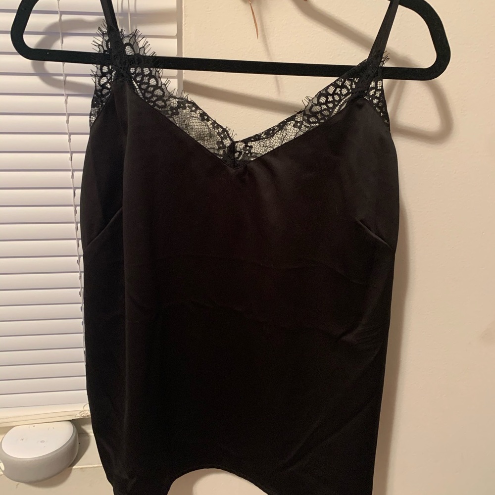 BRAND NEW LACE TANK!!